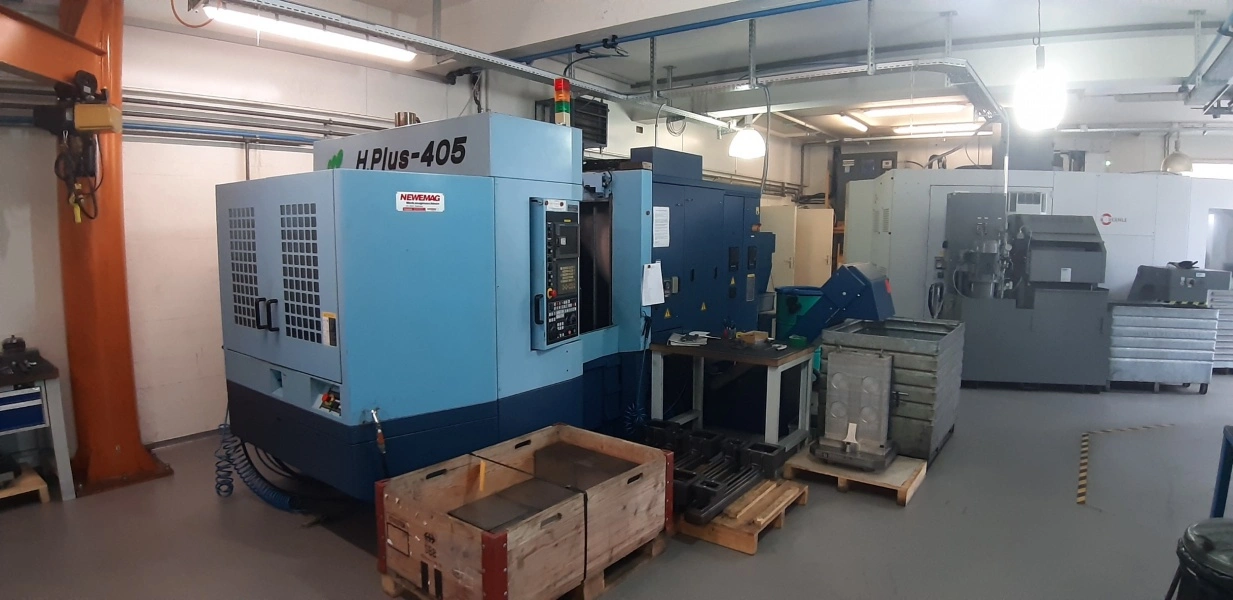 MATSUURA 4-axis Twin Pallet Horizontal Machining Centre, very good working condition