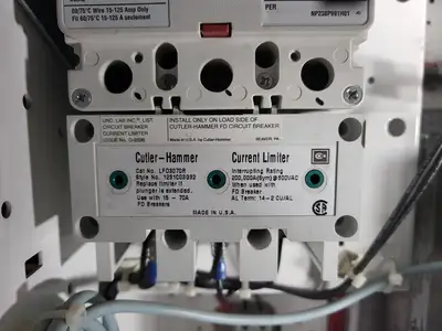 USED EATON SVX010A1-5A4N1
