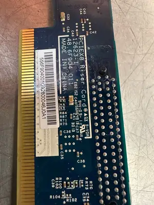 Gx PCIEx8 Riser Card 12623-1 48.6F904 (7.2.1)