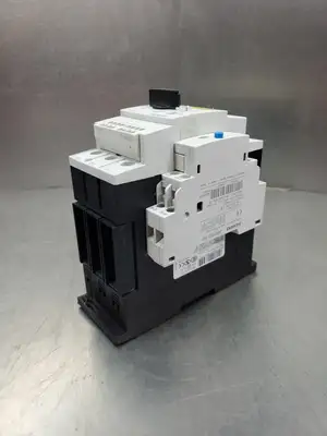 USED Siemens 3RV1031-4FA10 CIRCUIT BREAKER W/3RV1921-1M SUPPLEMENTARY MODULE
