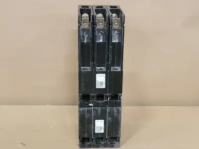 Used SIEMENS CED63B015 Switchgears British Columbia CA | Lenmark #239381