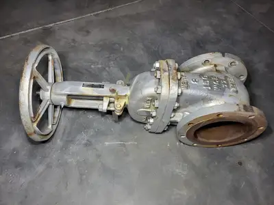 USED NEWCO 11F-CB2