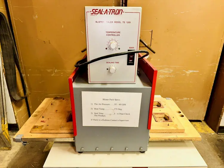 Used SEAL-A-TRON TS-1209 Sealers Ohio US | Portage Packaging Systems, Inc. #394195