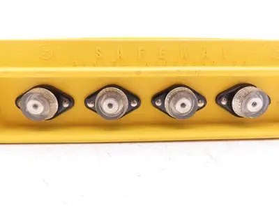 Daniel Woodhead 4004 Safeway Pendant 4 Button Station Enclosure Fuse Indicator