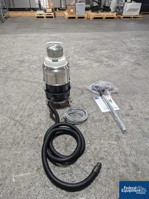 USED Nilfisk Nilfisk Advance America Vacuum, Model IVT1000CR