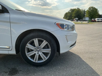USED 2016 VOLVO XC60 T5 PREMIER