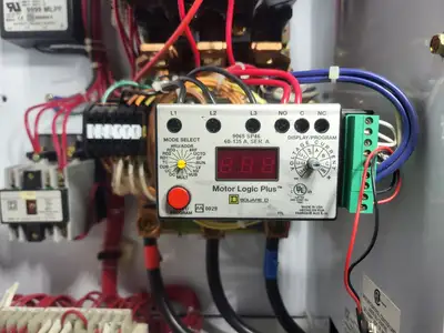 USED SQUARE D MODEL 6