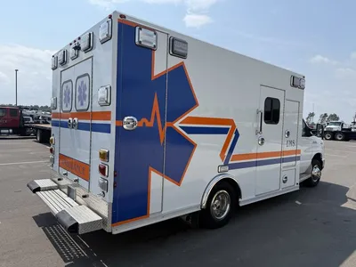 Used 2021 FORD E450 OSAGE AMBULANCE Misc Trucks Minnesota US | Carco Truck & Equipment #1514142