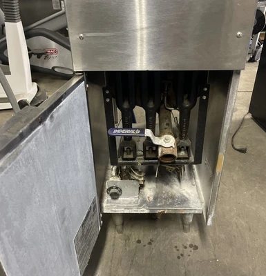 174-0030 Imperial IFS-40 40LB Gas Fryer
