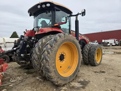 USED VERSATILE 335