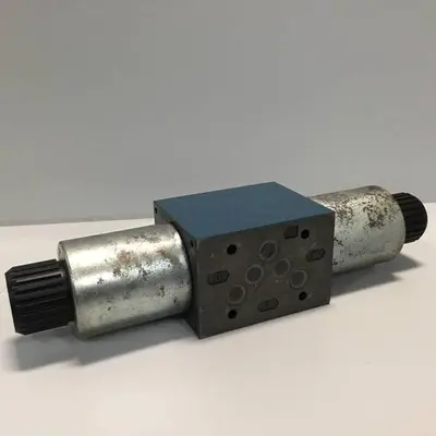 USED BOSCH 0 810 001 400