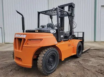 USED DOOSAN D80S-7