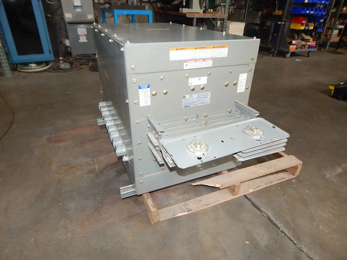 Used SQUARE D AF2330GETBMB Electrical Panels Texas US | Aucto #1308472