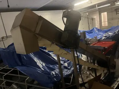 5.5ft High Cleated Incline Conveyor