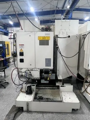 2020 FANUC ROBODRILL ALPHA D21LIB5 ADV Drilling & Tapping Centers | Machinery Network (4)