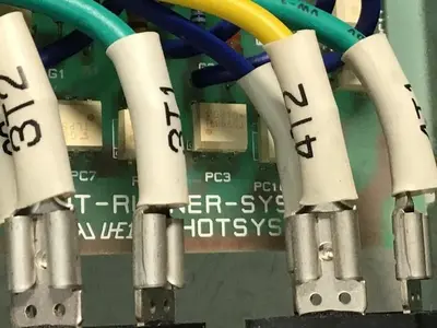 USED HOTSYS HOT-RUNNER SYSTEM