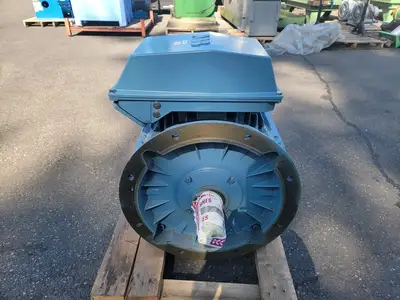 NEW ABB MOTORS M2BA315SMB6V15