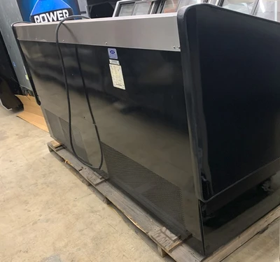 130-0062 Hill Phoenix OWPA8 8’ Refrigerated Produce Display Case