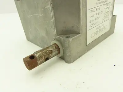Hubbell 55-4E-4DP-WR-40 Rotary Cam Limit Switch 40:1 Gear Ratio 4NO 4NC 600V RH