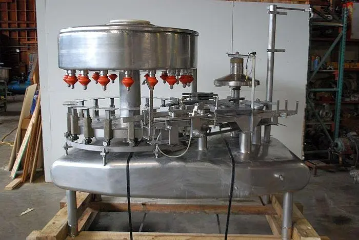 Used _UNKNOWN_ 18/5 Bottle Fillers Oregon US | Ager Tank & Equipment Co. #1060340