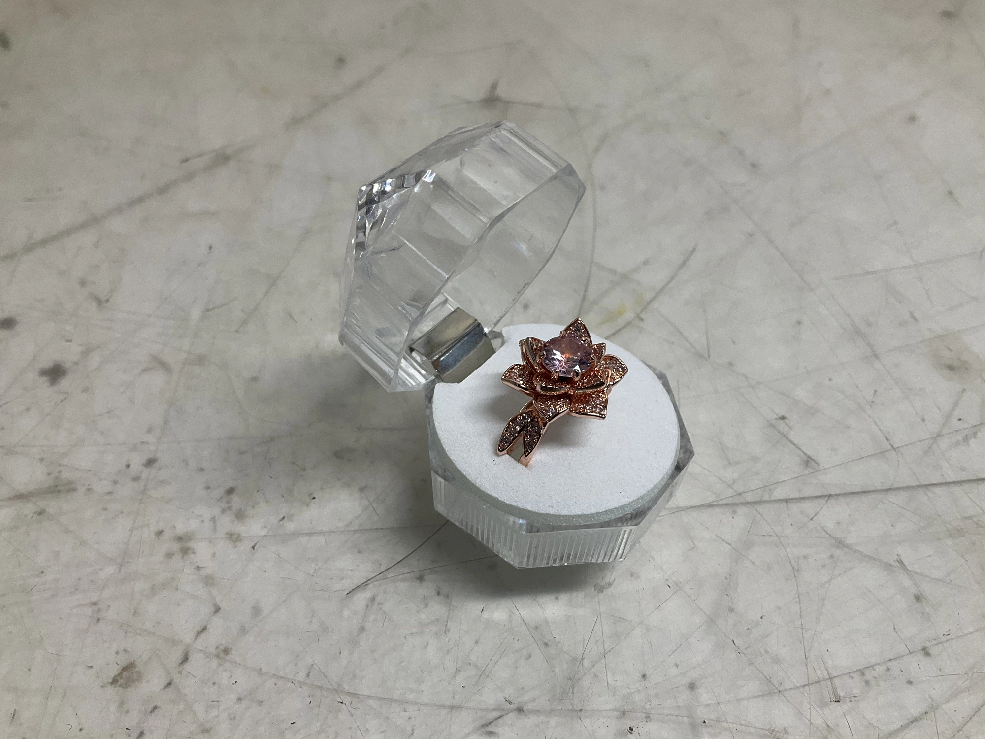 Used _UNKNOWN_ _UNKNOWN_ Jewelry & Gemstones Michigan US | Miedema Asset Management Group #1329890