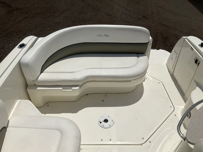 USED 2007 SEA RAY 260 SUNDANCER