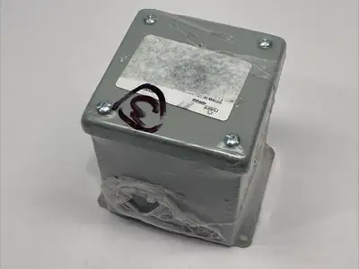 New | in-Stock Hoffman Extra-Deep Pushbutton Enclosure, Gray, Steel, 22.5mm Hole Electrical Boxes Michigan US | Maverick Industrial Sales #1391371