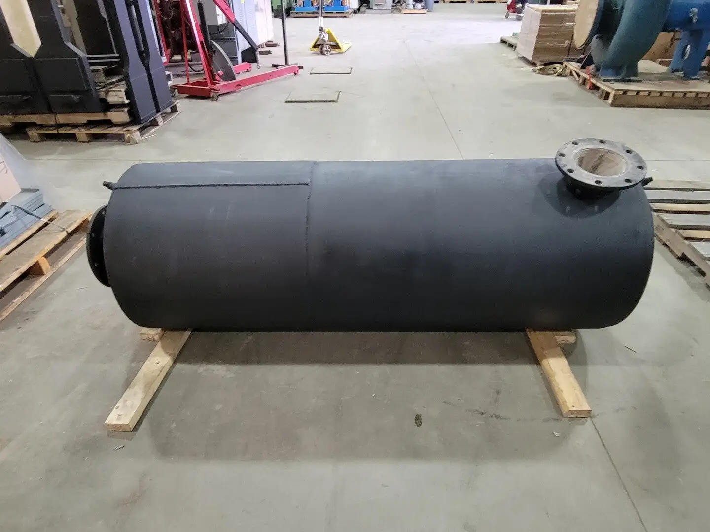80" x 27" x 27" Vessel Tank