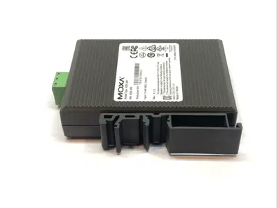 Used Moxa Entry-Level Unmanaged Ethernet Switch 5-Port Network Switches Michigan US | Maverick Industrial Sales #1390851