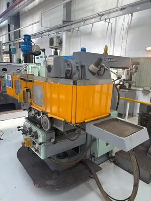 ADCOCK & SHIPLEY 2S Vertical & Horizontal Mills | Bowland Trading Ltd (1)