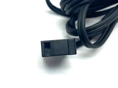 USED KEYENCE MINIATURE SMALL SPOT RETRO REFLECTIVE LASER SENSOR