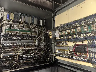 USED 2008 HUNTER XL-2024 AUTOMATIC MOLDING MACHINE