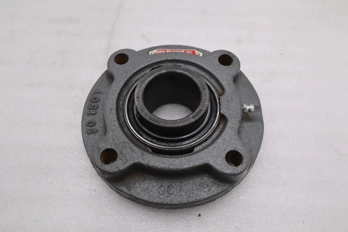 Sealmaster SFC-28C BEARING WITH BOX STOCK 5656CC