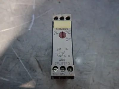 USED SIEMENS 7PU57 200AJ20