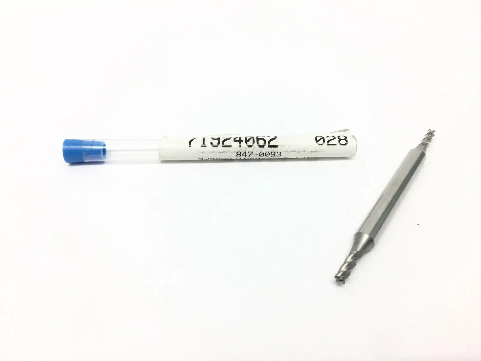 71924062 | Made in the USA  Steel End Mill 3/32",9/32" LOC, 3/16" Shank, 2-1/4" OAL - New