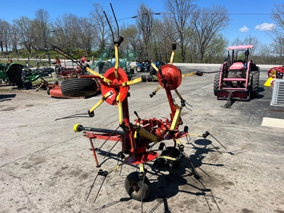 WALTON 4 BASKET TEDDER Tedder | County Equipment Company LLC (6)