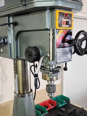 L@@K Commercial Grade Milling / Drill Press with Many Accessories W@W