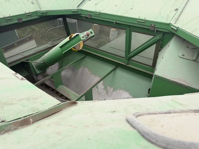 Used JOHN DEERE 8820 TITAN II COMBINE Combines Michigan US | Miedema Asset Management Group #1443282