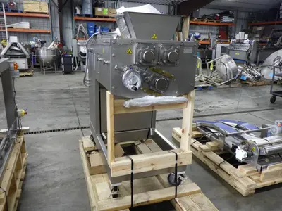 2016 Unused Moline 3-Roll Extruder w/ Chunker