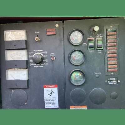 USED 1992 CUMMINS 250DFAC