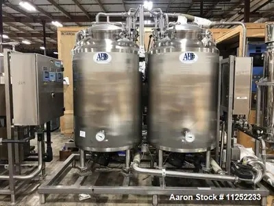 Unused A&B Process Systems 2-Tank CIP Skid – 250-Gallon 316L Stainless Steel