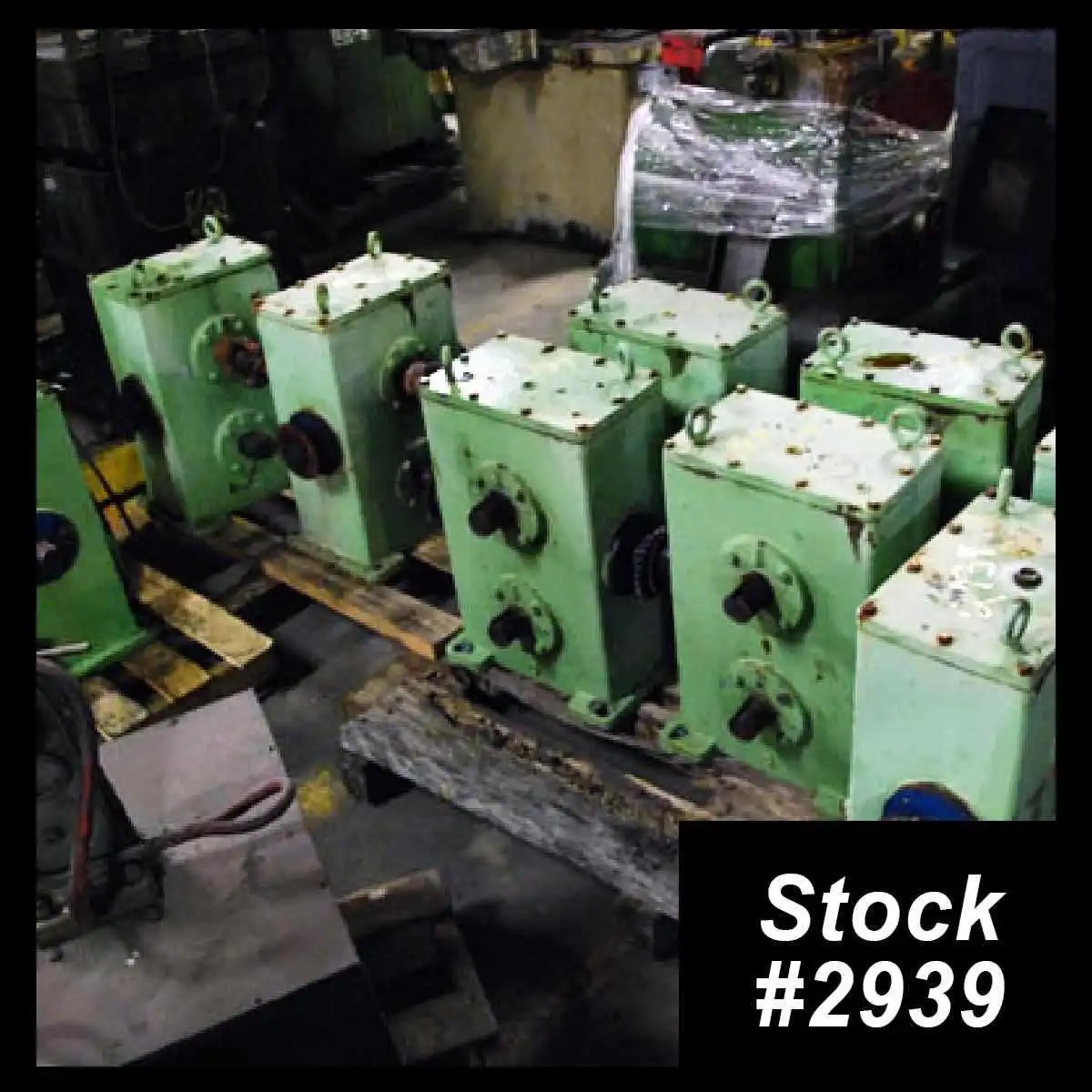 (10) YODER Gearboxes w/Universal Joints