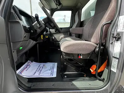 Used 2023 INTERNATIONAL MV607 Box trucks Florida US | Truck and Van Outlet #1509128