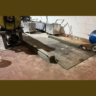 Unused, Surplus Refinery Equipment
