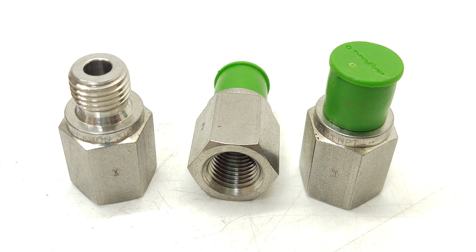NEW Swagelok 4..NPT-RS