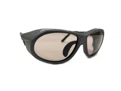 IPG CMMIXXX0005981PX Laser Safety Glasses | Li10 Laser (1)