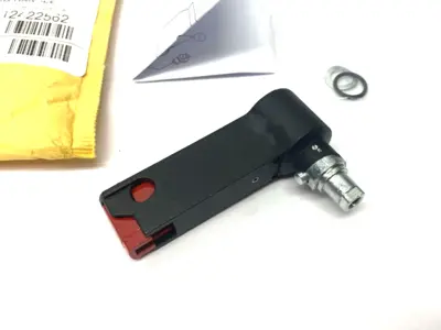 New | in-Stock Hoffman nVent Handle Concept Padlock Type 3, 4, 4X, 12, 3.54x1.00x1.57, Black Electrical Boxes Michigan US | Maverick Industrial Sales #1391658