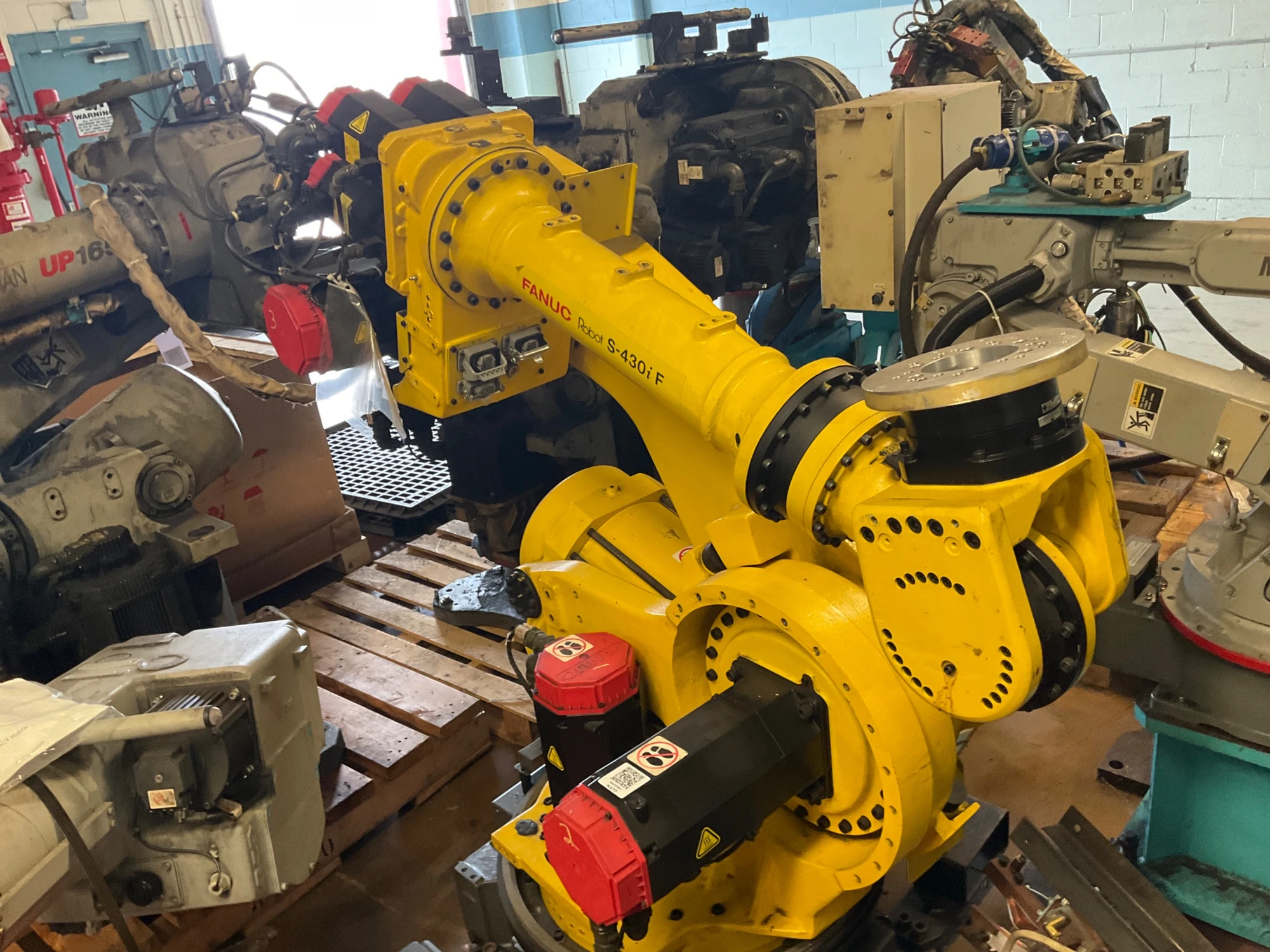 USED 2000 FANCUC S-430IF