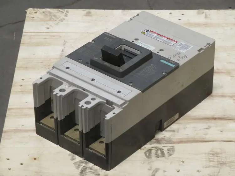 Used SIEMENS HNX3B800 Circuit Breakers Texas US | Aucto #1308509