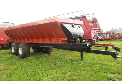 New | in-Stock 2026 PEQUEA SP550 Manure Spreaders Pennsylvania US | Zimmerman Farm Service #1409899